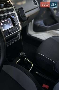 Хэтчбек Volkswagen Polo 2013 в 