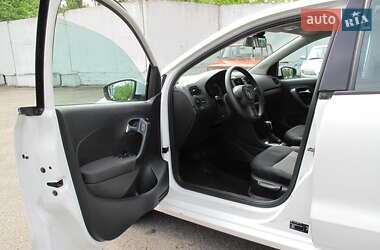 Хэтчбек Volkswagen Polo 2011 в 