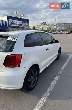 Хетчбек Volkswagen Polo 2010 в 