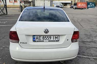 Седан Volkswagen Polo 2011 в 