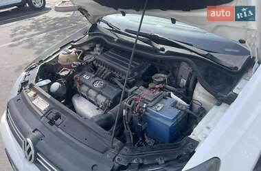 Седан Volkswagen Polo 2011 в 