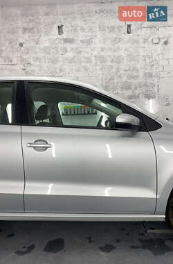 Хетчбек Volkswagen Polo 2012 в 