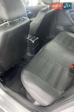 Хетчбек Volkswagen Polo 2012 в 