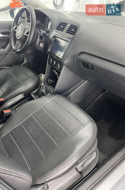 Хетчбек Volkswagen Polo 2012 в 