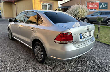 Седан Volkswagen Polo 2011 в 