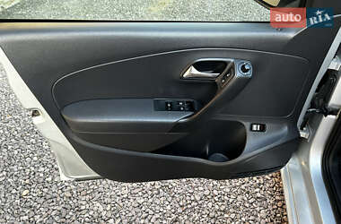 Седан Volkswagen Polo 2011 в 