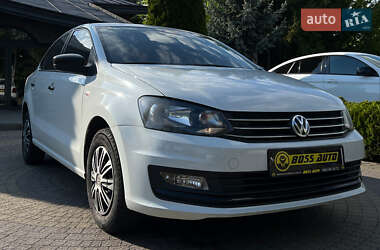 Седан Volkswagen Polo 2018 в Львові