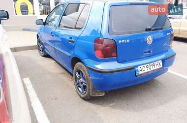Хэтчбек Volkswagen Polo 2000 в 