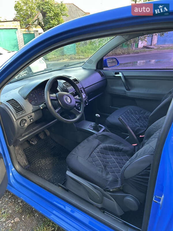Хетчбек Volkswagen Polo 2005 в Миколаєві