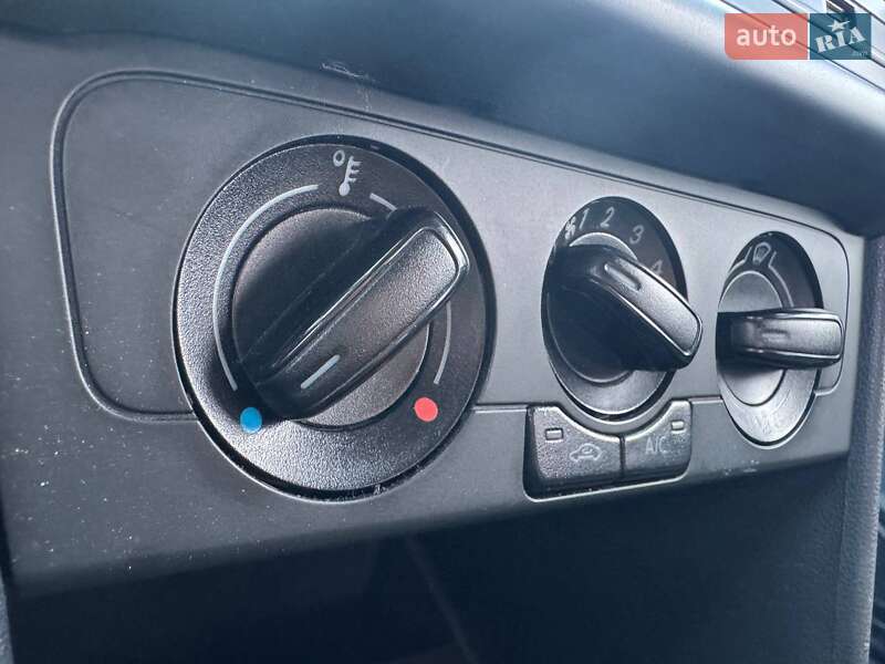 Седан Volkswagen Polo 2019 в Києві