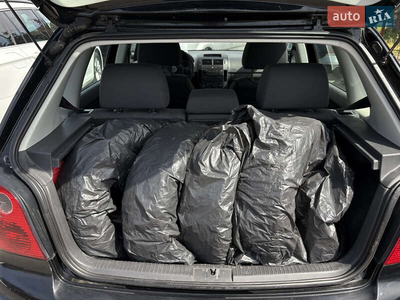 Хэтчбек Volkswagen Polo 2004 в Запорожье