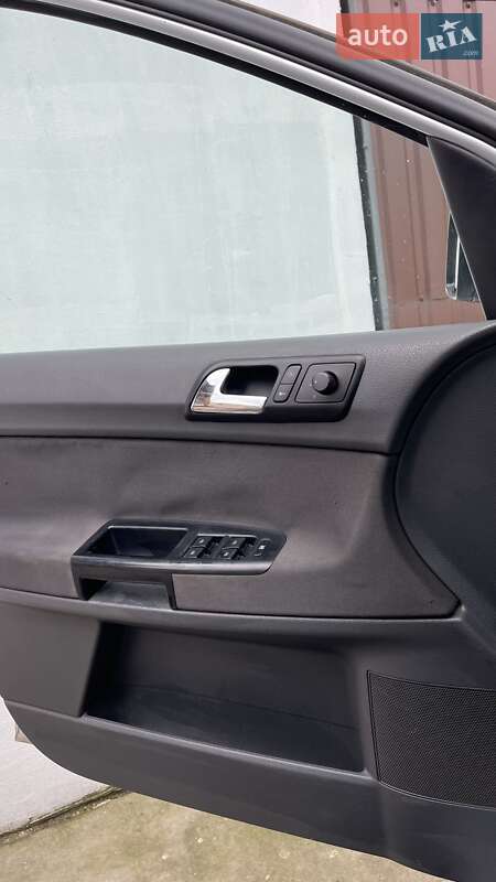 Хетчбек Volkswagen Polo 2004 в Рожище