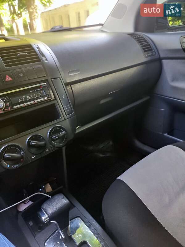 Хетчбек Volkswagen Polo 2008 в Полтаві