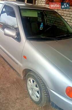 Хэтчбек Volkswagen Polo 1999 в Луцке