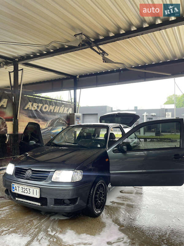 Хэтчбек Volkswagen Polo 2000 в Калуше