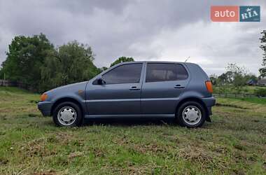 Хэтчбек Volkswagen Polo 1996 в 