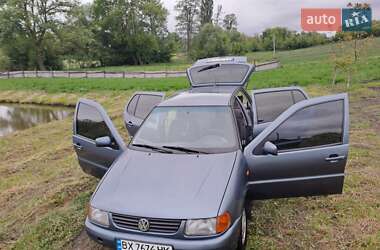 Хэтчбек Volkswagen Polo 1996 в 