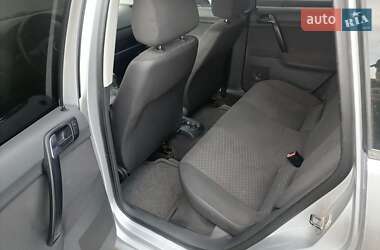 Хэтчбек Volkswagen Polo 2003 в 