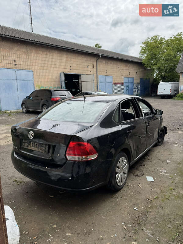 Седан Volkswagen Polo 2012 в Івано-Франківську