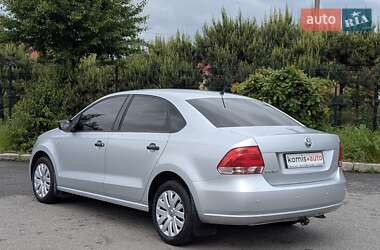 Седан Volkswagen Polo 2013 в 
