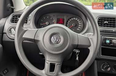 Седан Volkswagen Polo 2013 в 