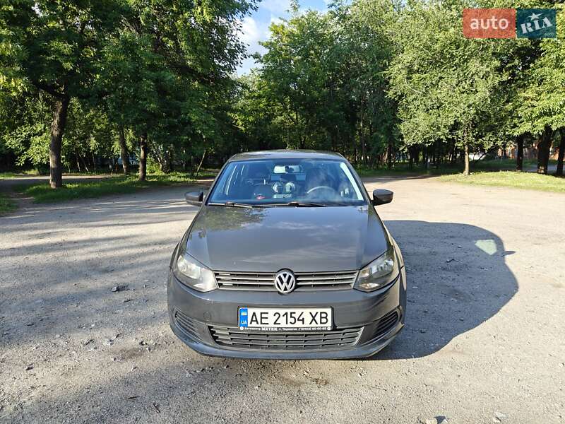 Седан Volkswagen Polo 2012 в 