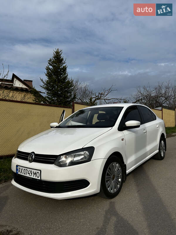 Седан Volkswagen Polo 2012 в Харкові