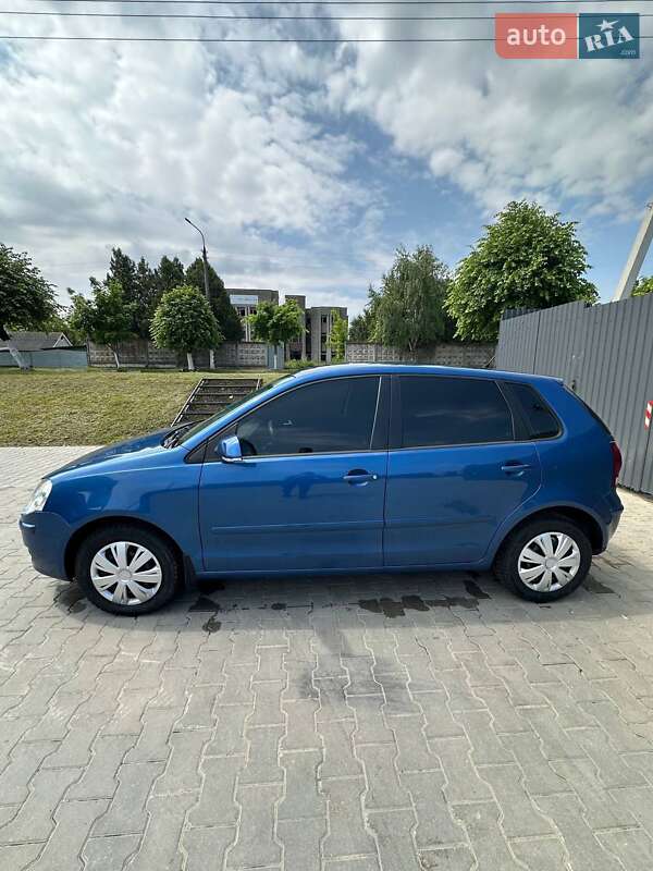 Хетчбек Volkswagen Polo 2007 в Ярмолинцях