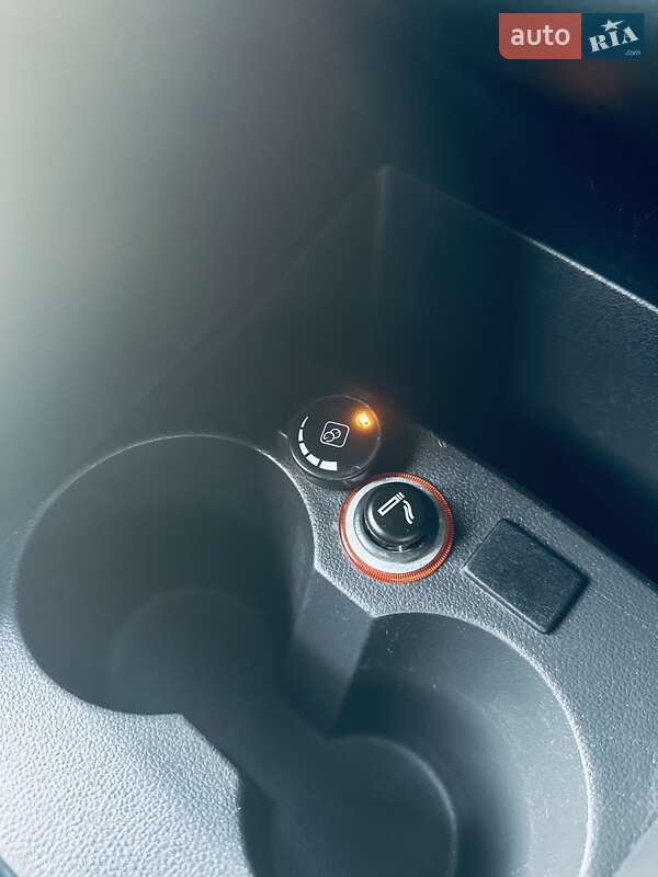 Седан Volkswagen Polo 2011 в Мукачевому