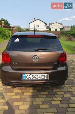 Хэтчбек Volkswagen Polo 2012 в 