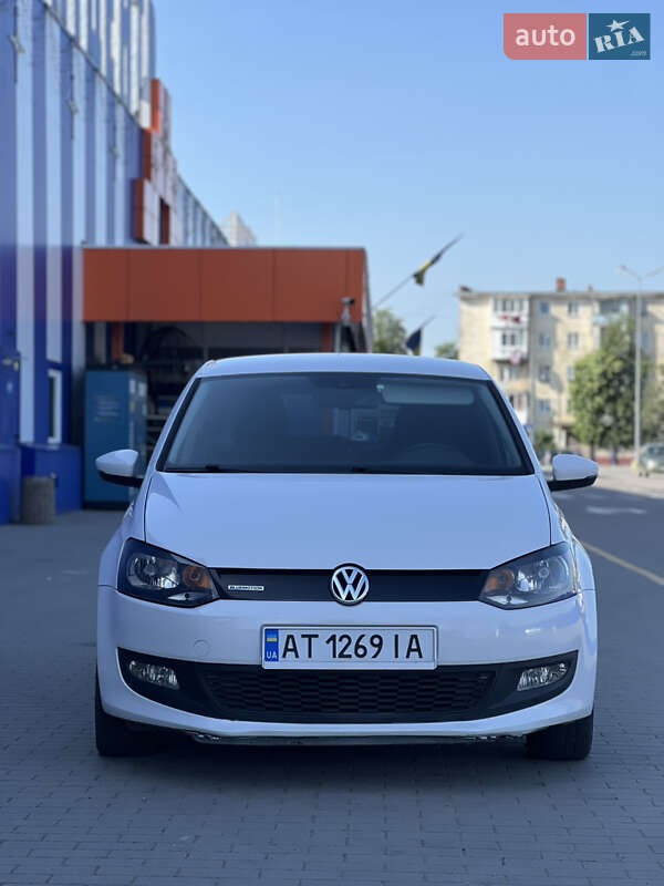 Хэтчбек Volkswagen Polo 2010 в Калуше