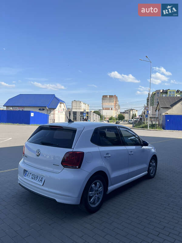 Хэтчбек Volkswagen Polo 2010 в Калуше
