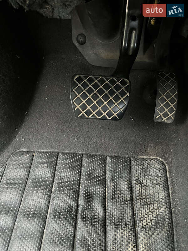 Хетчбек Volkswagen Polo 2003 в Івано-Франківську