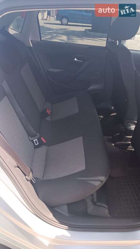 Хэтчбек Volkswagen Polo 2010 в Корсуне-Шевченковском