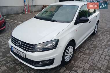 Седан Volkswagen Polo 2017 в Львові