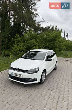 Хетчбек Volkswagen Polo 2015 в Глухові
