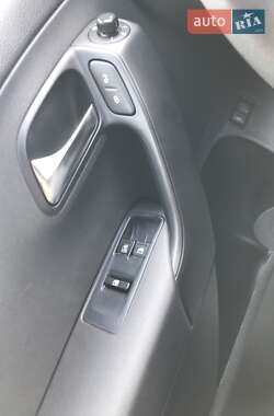 Седан Volkswagen Polo 2011 в 