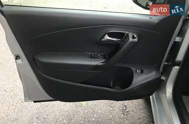 Седан Volkswagen Polo 2011 в 