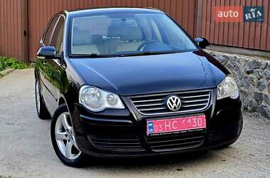 Хэтчбек Volkswagen Polo 2008 в 