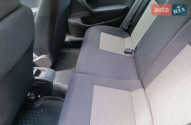 Седан Volkswagen Polo 2011 в 