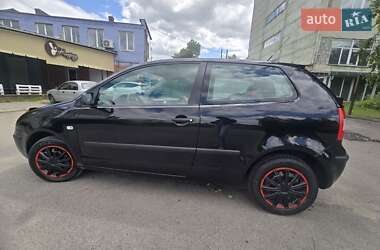 Хетчбек Volkswagen Polo 2003 в 