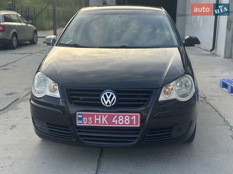 Хетчбек Volkswagen Polo 2009 в Дніпрі