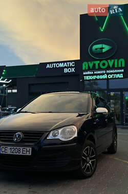 Хэтчбек Volkswagen Polo 2008 в Черновцах