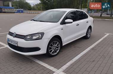 Седан Volkswagen Polo 2012 в Сумах