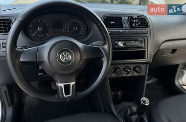 Седан Volkswagen Polo 2011 в 
