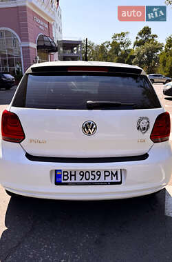 Хетчбек Volkswagen Polo 2014 в 