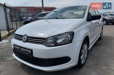 Седан Volkswagen Polo 2012 в Киеве