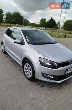Хетчбек Volkswagen Polo 2011 в Турійську