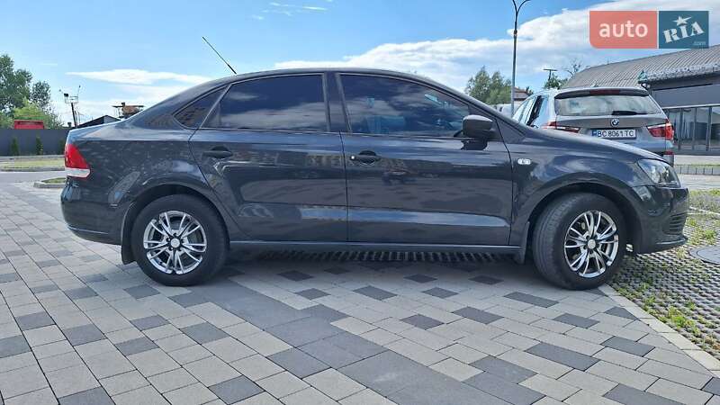 Седан Volkswagen Polo 2012 в Львове