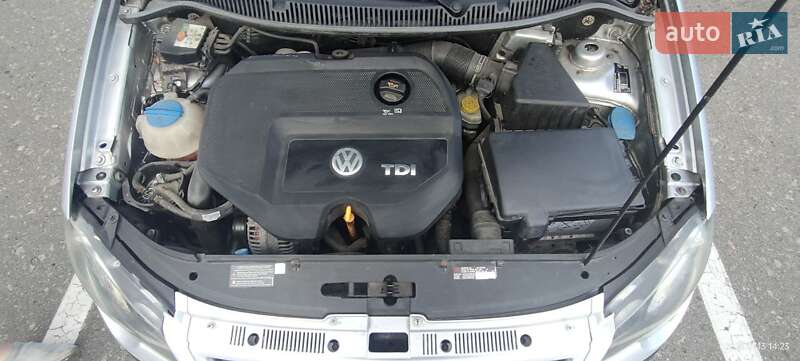 Хетчбек Volkswagen Polo 2005 в Києві фото 12 Хетчбек Volkswagen Polo 2005 в Києві